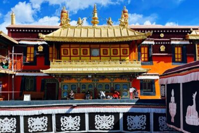 4 Days Lhasa City Essential Group Tour - Day 1 arrival transfers and hotel check-in (the “get your bearings” day)