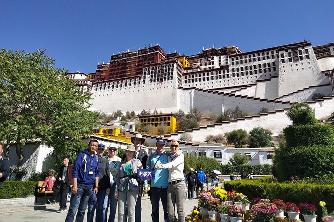 4 Days Lhasa Impression Small Group Tour - Day 3 monastery day: Drepung’s court scale and Sera’s debate atmosphere