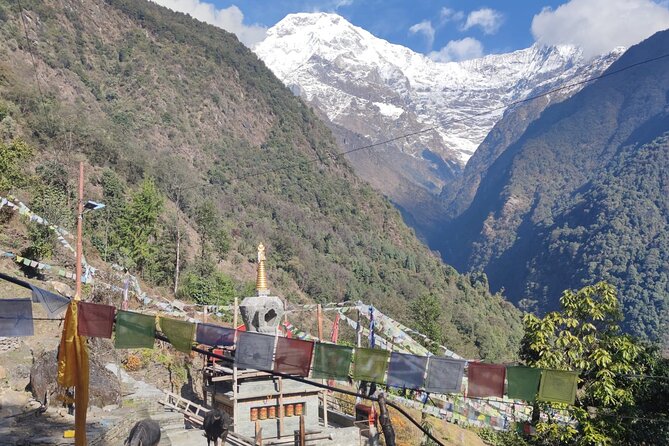 6 days Annapurna Basecamp Trek - Day 2: Into the Annapurna Sanctuary from the foothills