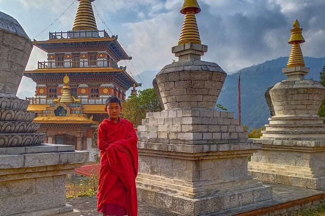 7 Days Private Guided Tour of Bhutan - Punakha monastery and chorten climbs: where the week starts asking for effort