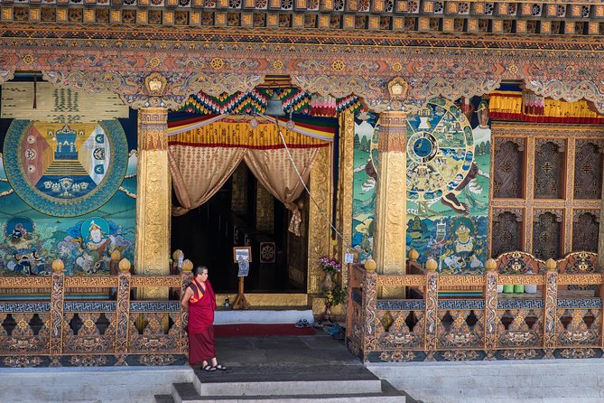 Best of Bhutan Tour( Culture- Hikes- Short Trek- Monastic Stay) - Bridge Walks, Simtokha Dzong, and Thimphu Valley Views on Day 1