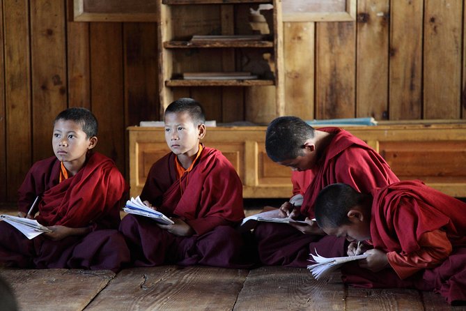 Bhutan Spiritual & Wellness Tour Package With Monastic Stay - Thimphu’s dzong-and-stupa day: where politics, devotion, and architecture meet