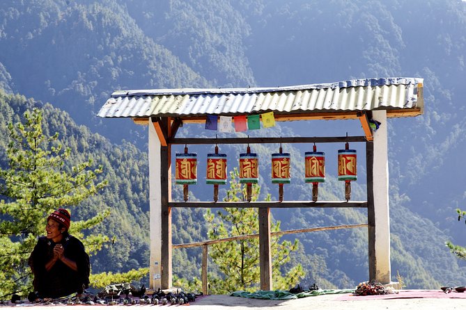 Bhutan Spiritual & Wellness Tour Package With Monastic Stay - Paro valley holiness: Dra Karpo to Kyichu Lhakhang