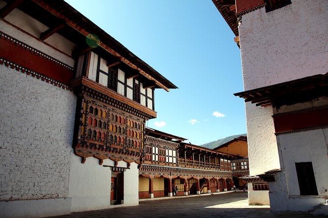 Bhutan Spiritual & Wellness Tour Package With Monastic Stay - Paro Taktsang: the five-hour tiger’s lair hike (plan for effort)