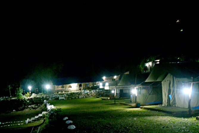 Camping in Rishikesh - 1N 2D - Meals are the real value: buffet breakfast, lunch, and a dinner mix
