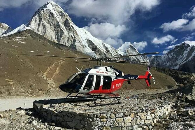 Everest Base Camp Helicopter Tour Stop at Hotel Everest View. - Practical Tips for a Smooth Flight (Clear Skies and Cold Fingers)