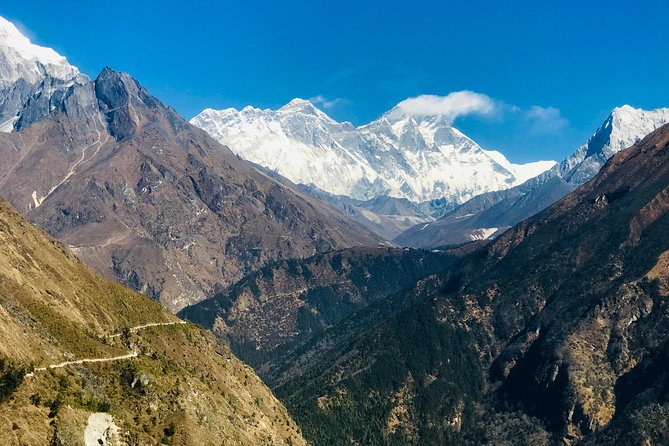 Everest Base Camp Helicopter Tour with Hotel Everest View Landing - Hotel Everest View stop and breakfast: a great bonus when skies cooperate
