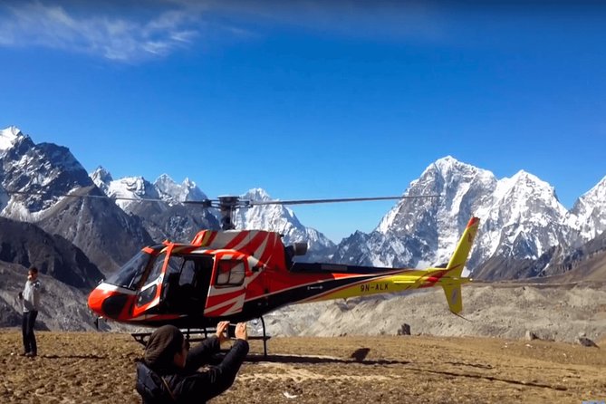 Everest Base Camp Helicopter Tour - Kathmandu to Lukla: the route that makes the trip practical