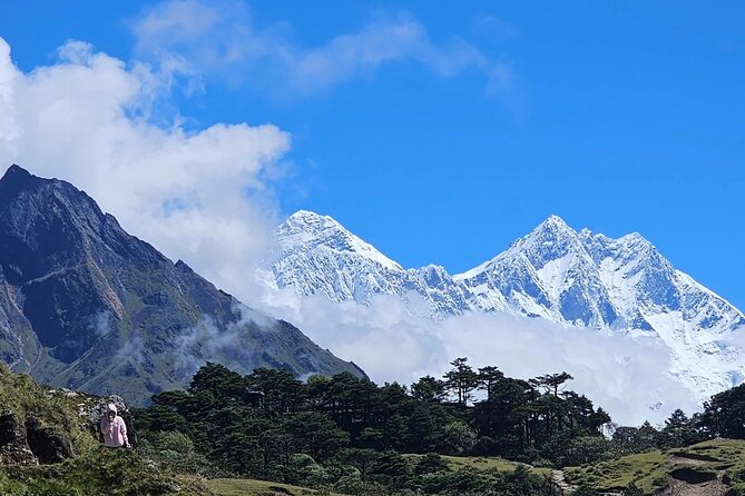 Everest Base Camp Trek - Tengboche monasteries: first major Everest sightlines