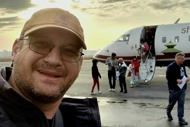 Everest Flight , Mountain Flight in Nepal , Everest Experience - From Kathmandu Airport to the Himalaya: What You’ll See in the Sky