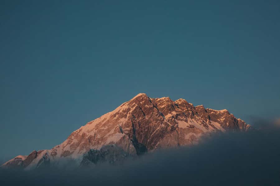 From Kathmandu: 1 hour Panoramic Everest Flight - Guaranteed Window Seat: How Peak Spotting Works in Real Life