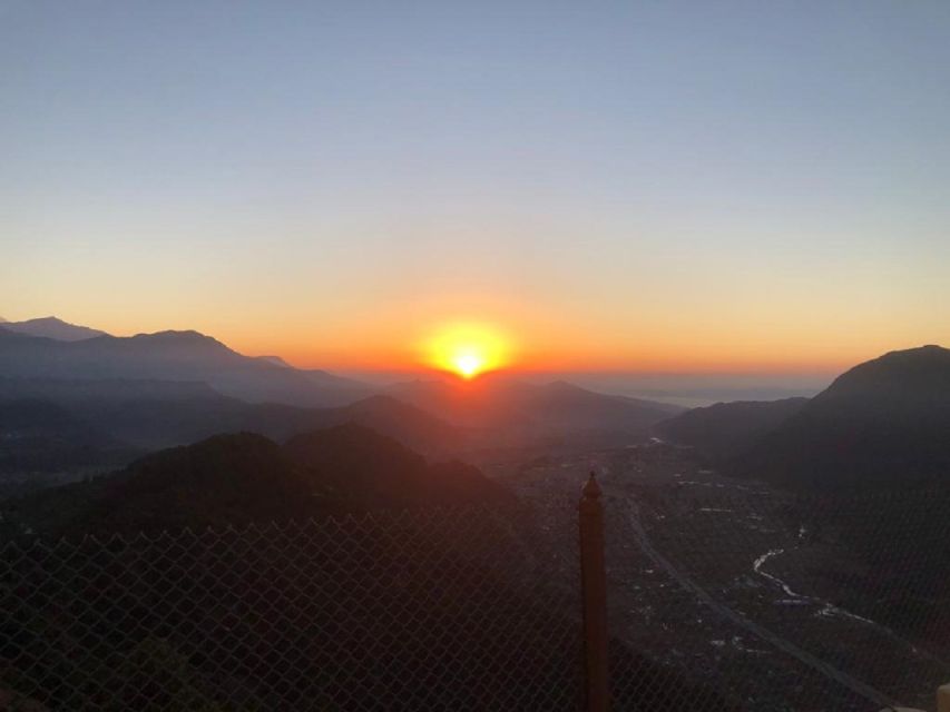 From Pokhara: 5-Day Annapurna Basecamp Trek with Hot Springs - What you’ll carry: a cold, changeable day-to-day