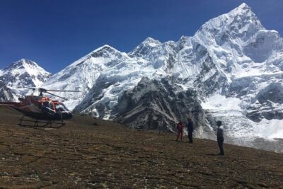 Guaranteed Landing at Everest Base Camp Kalapathar by Helicopter - Kathmandu to Lukla to the Base Camp area: the route, plus the fuel stop