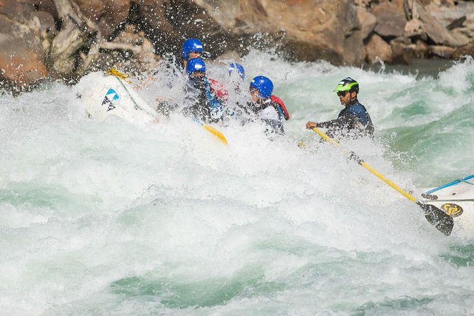 Half Day Rafting in Rishikesh - 26 Km. - Meeting at White World Expeditions and Getting Ready Without Fuss