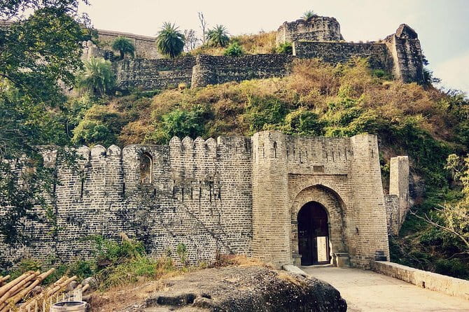 Historical Tour including Unesco Kangra fort & Rock cut temple from Dharamshala - Kangra Fort: Katoch dynasty, Trigarta roots, and big views