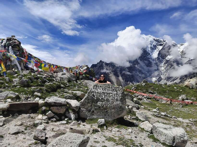 Kathmandu: 1-Hour Scenic Flight Over Mount Everest - Timing, weather, and turbulence: what you can control vs. what you can’t