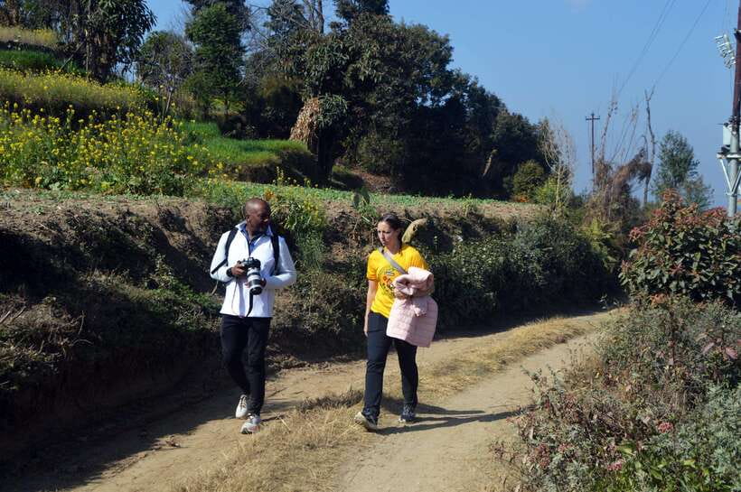 Kathmandu: Dhulikhel to NamoBuddha Day Hike with Lunch - Lunch With Real Nepal Flavor: Thali Set or Momos