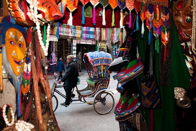 Kathmandu Food & Drink and Shopping Rickshaw Tour - What You’ll Eat: Lunch, Dinner, Snacks, Coffee or Tea, Water