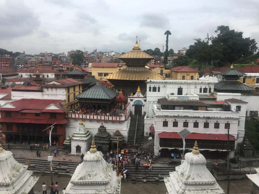 Kathmandu: Full-Day Budget Bus Tour of Kathmandu Valley - Guide, language, and access limits: the real-world friction points