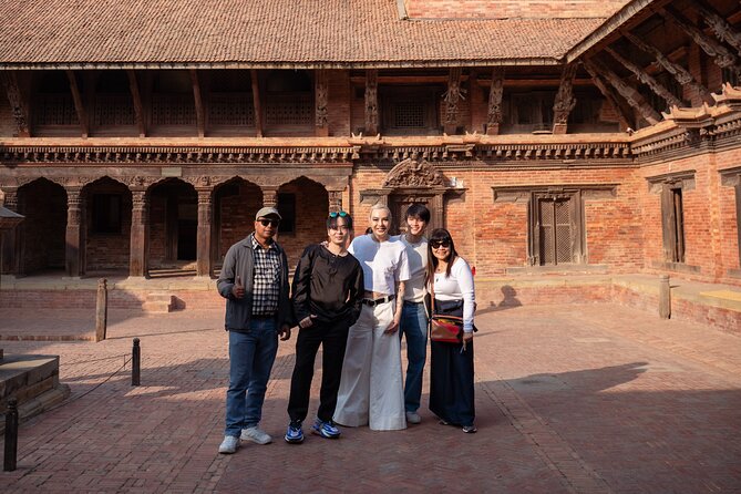 Kathmandu Guided Day Tour: Explore Top 4 UNESCO Heritage Sites - Picking Up the Day: Vehicle Comfort and Real-World Timing