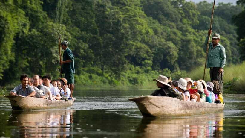 Kathmandu/Pokhara: 3 Day Chitwan Jungle Safari Tour - Day 2’s best mix: Rapti River canoe, birdwatching, elephant breeding center, jeep safari