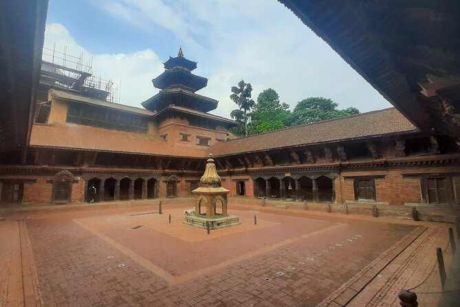 Kathmandu Top 4 or 2 UNESCO World Heritage Sites Day Tour - Thangka Painting School: Traditional Art You Can Actually See in Action