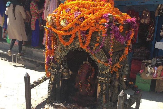 Kathmandu Walking Tour - What your English-speaking guide actually does for you