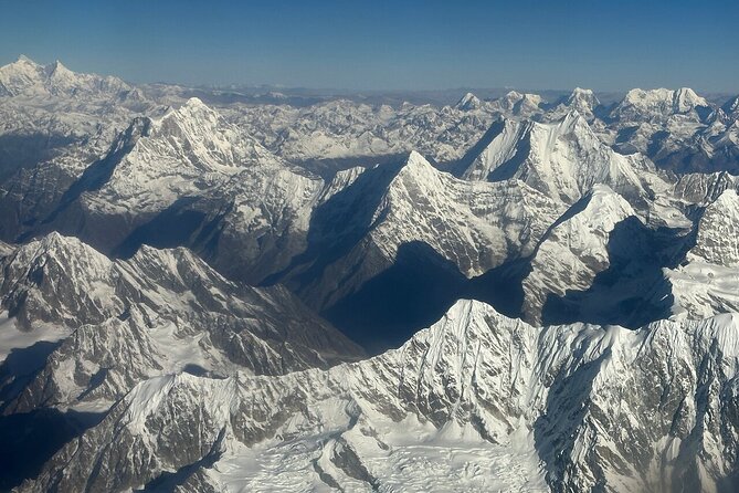 Mountain Everest Scenic Flight with Hotel Pickup and Dropoff - Seats, Wing/Prop Angles, and the Outbound vs Return View