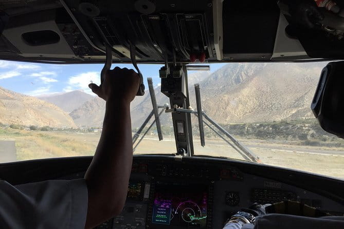Mountain Flight Experience in Nepal - Your seat, your side, and your camera: practical tips that pay off