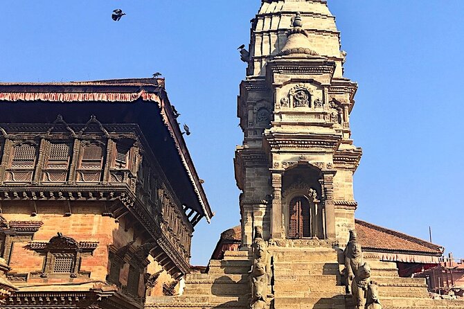 Nagarkot Sunrise & Bhaktapur Heritage Tour -Private Full Day Trip - Nyatapola, 55 Window Palace, and Dattatreya Temple: The Architecture Sprint