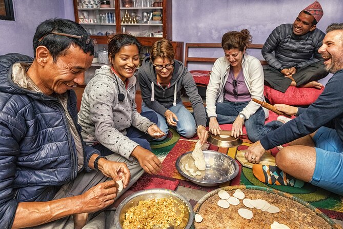 Nepal Cultural Highlights Tour in 10 Days - Bandipur on the way back: a short taste of an old-town feel