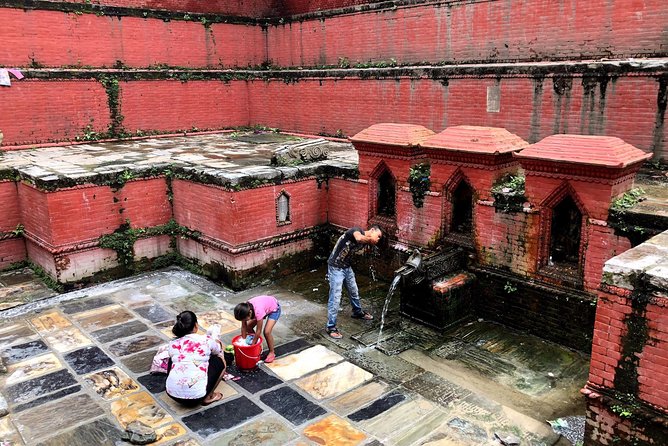 Old Kathmandu Walking Tour, Historic World Heritage Durbar Square - Ending at Cafe Mitra: tea/coffee that turns the route into understanding