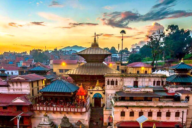 Pashupatinath Temple, Hindu Crematorium and Aarati in-depth Tour - Stop 2: the crematoria visit and why the explanations change everything