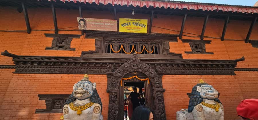 Patan and Bhaktapur City Full Day Tour - Two UNESCO squares in one day: Patan and Bhaktapur