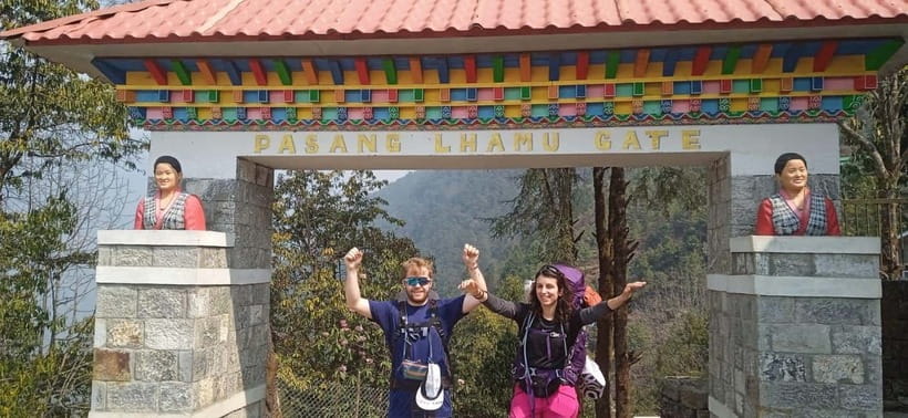 Pokhara: 2 & 3 Days Ghorepani Poon Hill Private Guided Trek - Ghorepani overnight at 2,860m: mountain cottage life and why it matters