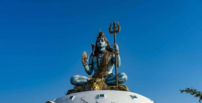 Pokhara: Full-Day Sharing Bus Tour on 7 Iconic Destination - Devi’s Waterfall and Mahadev Cave: Nature + Sacred Space