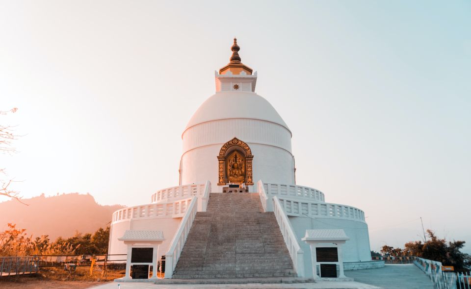 Pokhara: Golden Hour at Peace Pagoda - Himalayan Sunset Tour - The short guided walk: what happens at the pagoda