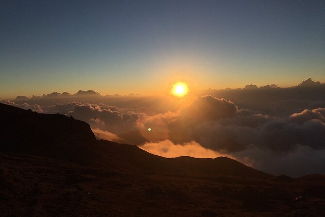Pokhara Group Joining Sarangkot Sunrise Himalayas Tour - Getting picked up from Lakeside at 4:00 am (and why that matters)