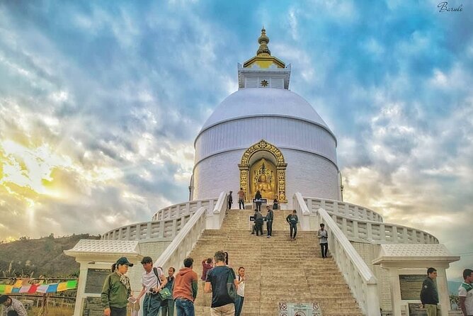 Pokhara in 5 Hours: Lake, Museum, Cave, Falls & Pagoda Hill - Stop 2: International Mountain Museum and the mountaineering story