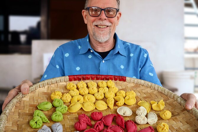 Rainbow Mo:Mo - The color lesson: beetroot, spinach, carrot, and butterfly pea
