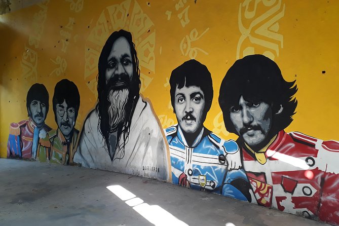 Rishikesh: Beatles Ashram Art & Meditation Walking Tour - Gita Bhawan: A Large Riverfront Complex