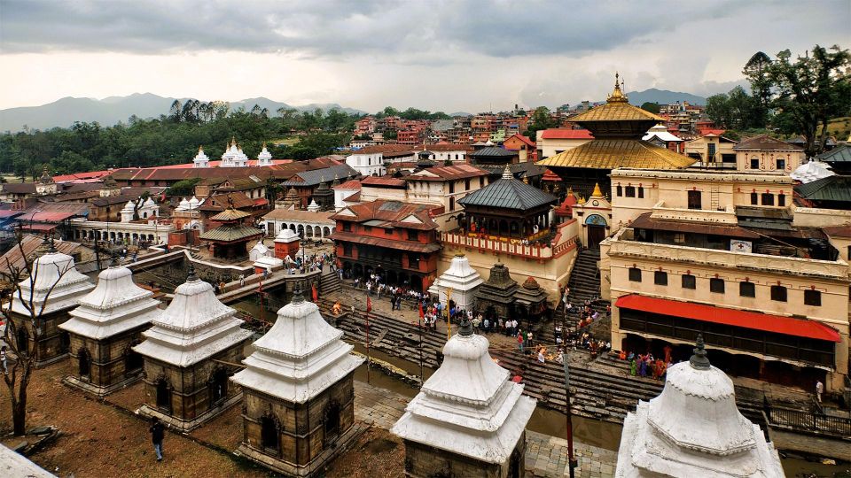 Sacred Pashupatinath: Aarati,Cremation Rites & Boudha Stupa - Market time, photo stops, and breaks that keep the day human