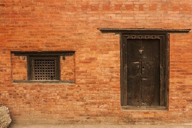 Smells of Kathmandu Walking Day Tour - Local tea and a realistic way to taste Kathmandu