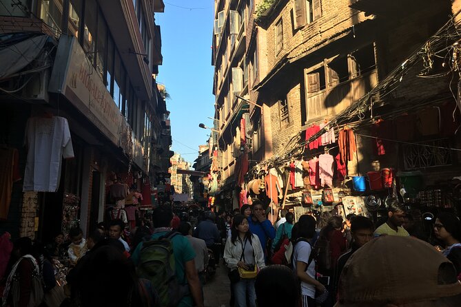 Walking Street Food Tour in Kathmandu - What You’ll Taste: Drinks, Lunch-Style Portions, and Plant Options